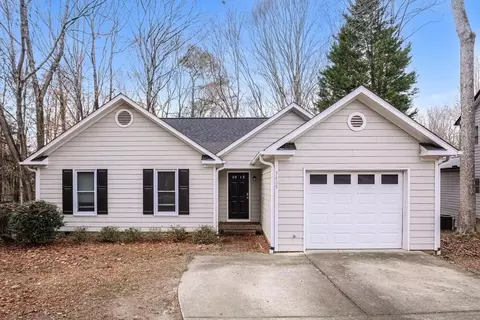 3405 Singleleaf Ln, Raleigh, NC 27616