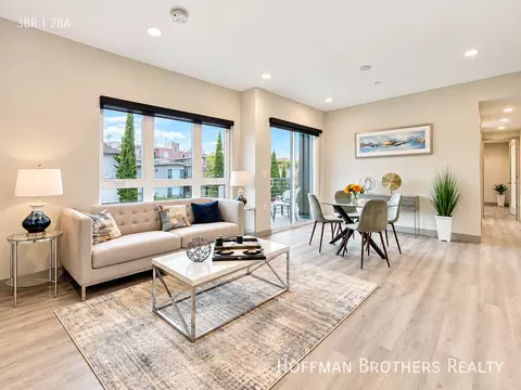 1532 Brockton Ave #406, Los Angeles, CA 90025
