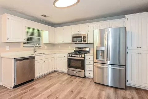 1243 Shady Brook Ct, Hampton, GA 30228 photo 7