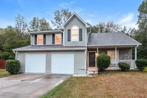 1243 Shady Brook Ct, Hampton, GA 30228