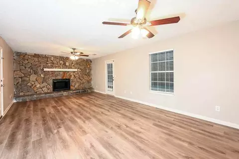 1243 Shady Brook Ct, Hampton, GA 30228 photo 9