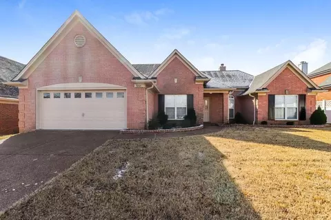 9245 Tamhaven Dr, Cordova, TN 38016