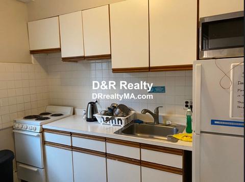 145 Park Ave N #b, Renton, WA 98057
