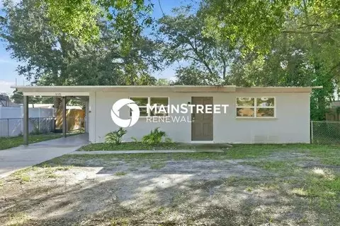 3228 Clifford Sample Dr, Tampa, FL 33619