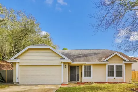 2013 Saint Martins Dr W, Jacksonville, FL 32246