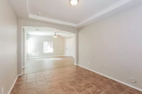 1415 E Gary Way, Phoenix, AZ 85042 photo 7