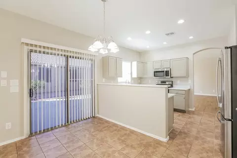 1415 E Gary Way, Phoenix, AZ 85042 photo 4