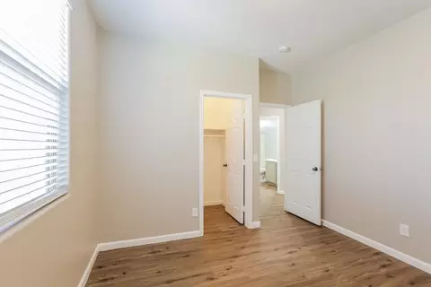 1415 E Gary Way, Phoenix, AZ 85042 photo 13