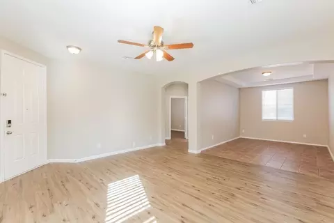 1415 E Gary Way, Phoenix, AZ 85042 photo 8