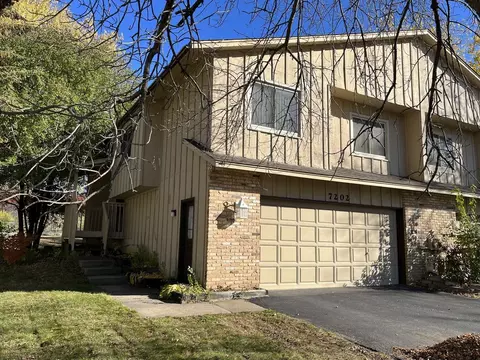 7202 Stewart Dr, Eden Prairie, MN 55346