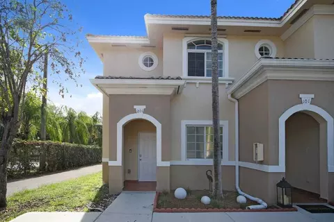 7380 Nwte #201, Hialeah, FL 33015