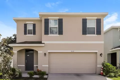 9039 Water Chestnut Dr, Temple Terrace, FL 33637