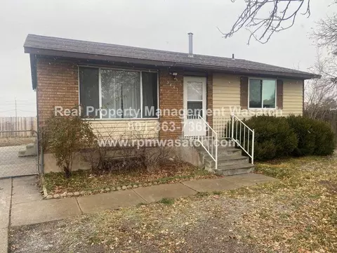 5441 W Red Lodge Dr, Kearns, UT 84118