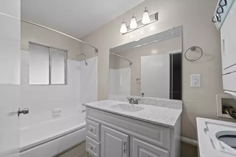 2002 E Santa Clara Ave, Santa Ana, CA 92705 photo 18