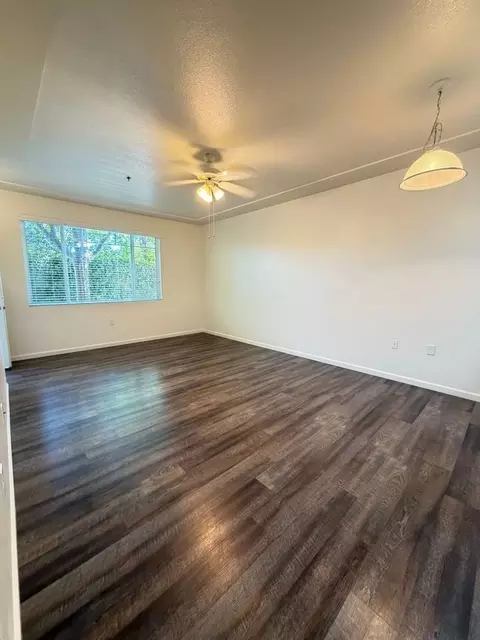 5175 N Feland Ave, Fresno, CA 93711