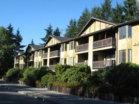 1912 N Oakes St, Tacoma, WA 98406