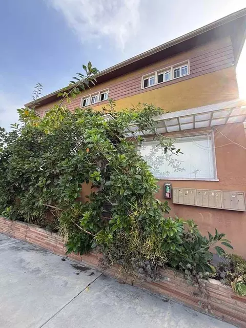 200 S Lake St, Los Angeles, CA 90057