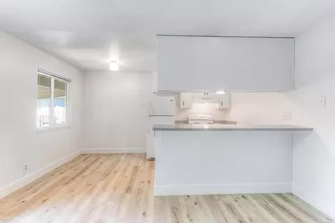 1445 W 3rd St, Chico, CA 95928 photo 9