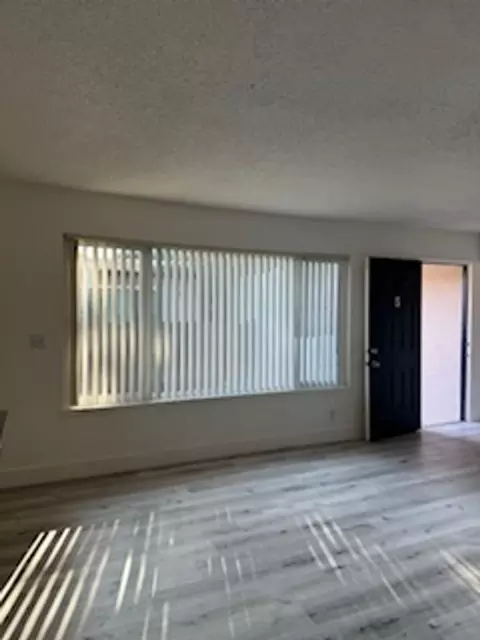 1445 W 3rd St, Chico, CA 95928 photo 5