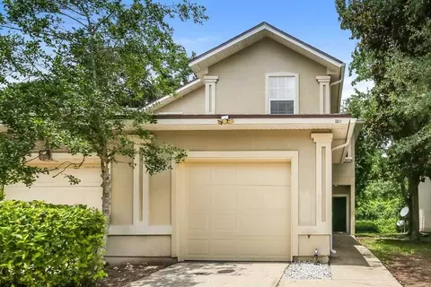 7911 Melvin Rd, Jacksonville, FL 32210