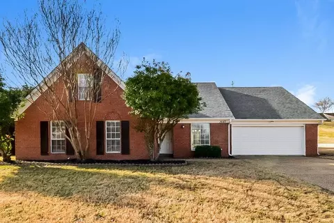 3667 Tiffany Oaks Ln, Bartlett, TN 38135