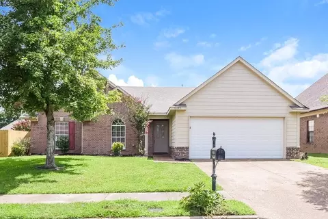 10195 New Well Ter, Memphis, TN 38016