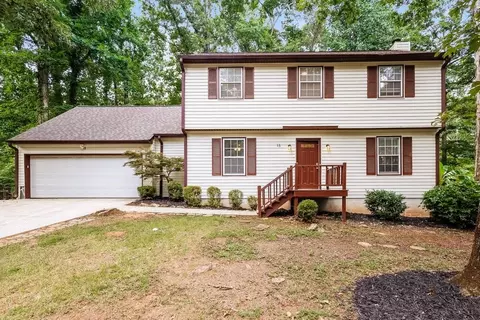 15 Valley Brook Dr, Newnan, GA 30265