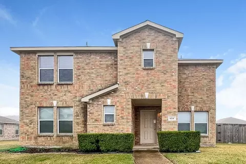604 Snowy Orchid Ln, Desoto, TX 75115