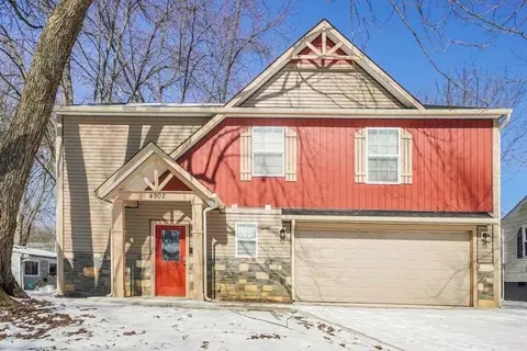 4902 Dickens Dr, Columbus, OH 43227