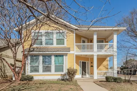 9867 Walnut Hill Dr, Providence Village, TX 76227