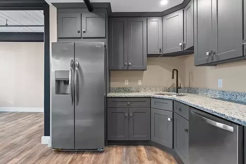 142 Essex St #301, Haverhill, MA 01832