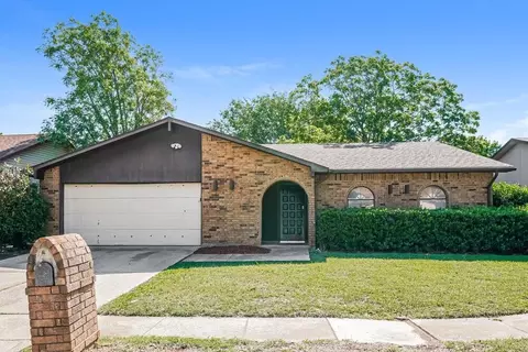 7609 Xavier Dr, Fort Worth, TX 76133