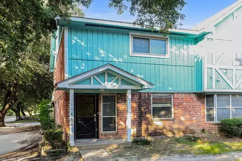 13483 Castilian Dr #1, Cloverleaf, TX 77015