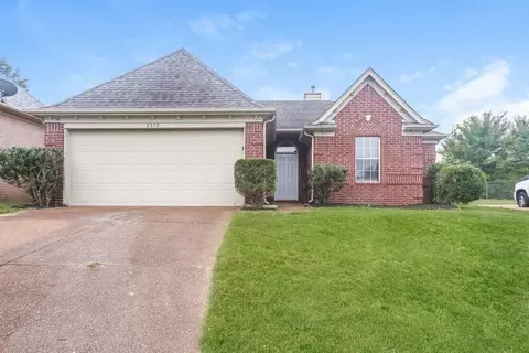 8579 Brer Bear Cv, Memphis, TN 38018