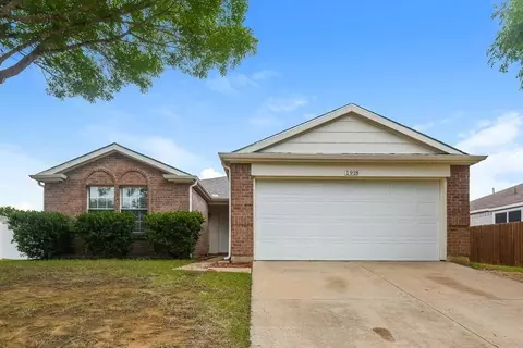 1918 Notre Dame Dr, Glenn Heights, TX 75154