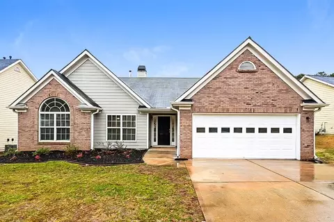 421 Eglington Trl, Heron Bay, GA 30248