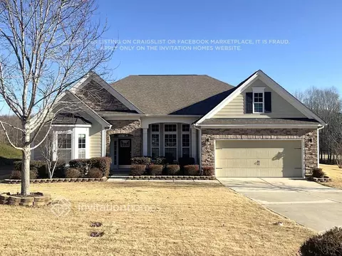 121 Ridgemont Ln, Statesville, NC 28677
