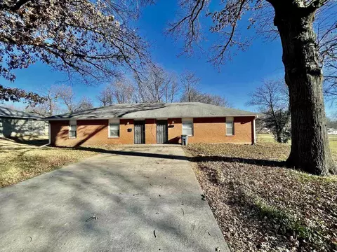 7317 Agnes Ave #1, Kansas City, MO 64132