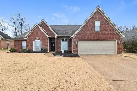 1113 Deer Creek Dr, Hernando, MS 38632
