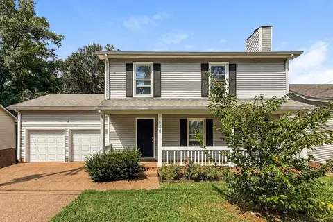 5428 Village Way, Nashville, TN 37211