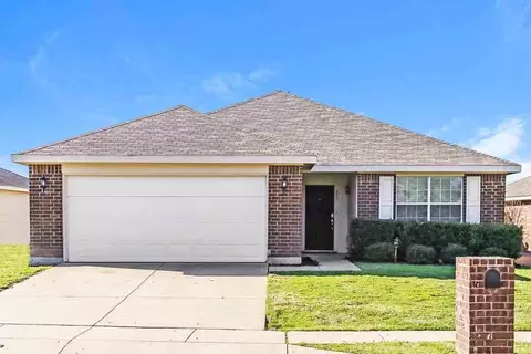 421 Fawn Hill Dr, Fort Worth, TX 76134