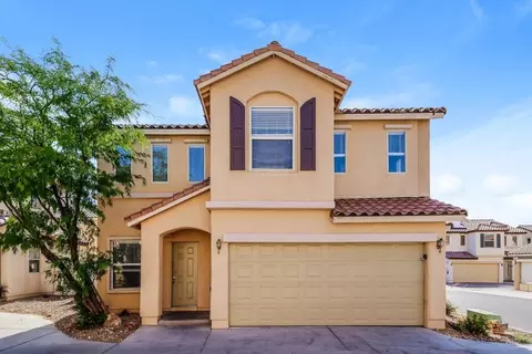 5714 Old Colony Dr, Las Vegas, NV 89139
