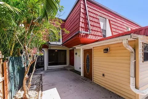 10907 Meadow Lark Cove Dr, Fort Myers, FL 33908