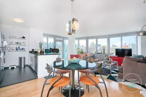 4730 Center Blvd #1318, Long Island City, NY 11109