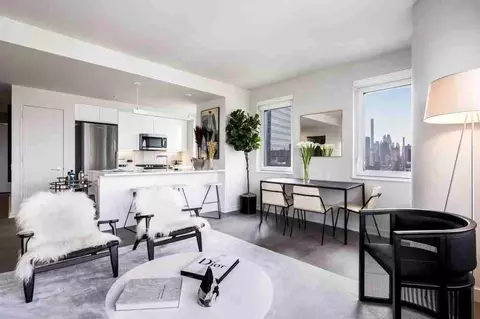 Undisclosed, New York, NY 11101