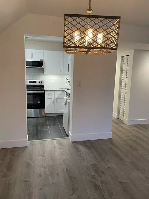 Undisclosed, Brentwood, MO 63144