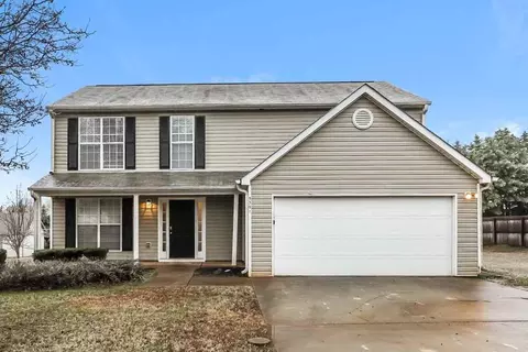5391 Katherine Village Dr, Ellenwood, GA 30294
