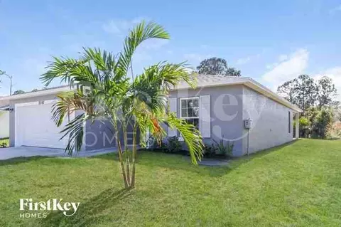 2092 SW Altman Ave, Port Saint Lucie, FL 34953