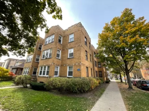 2143 W Chase Ave #1, Chicago, IL 60645