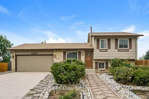 1679 S Naples St, Aurora, CO 80017